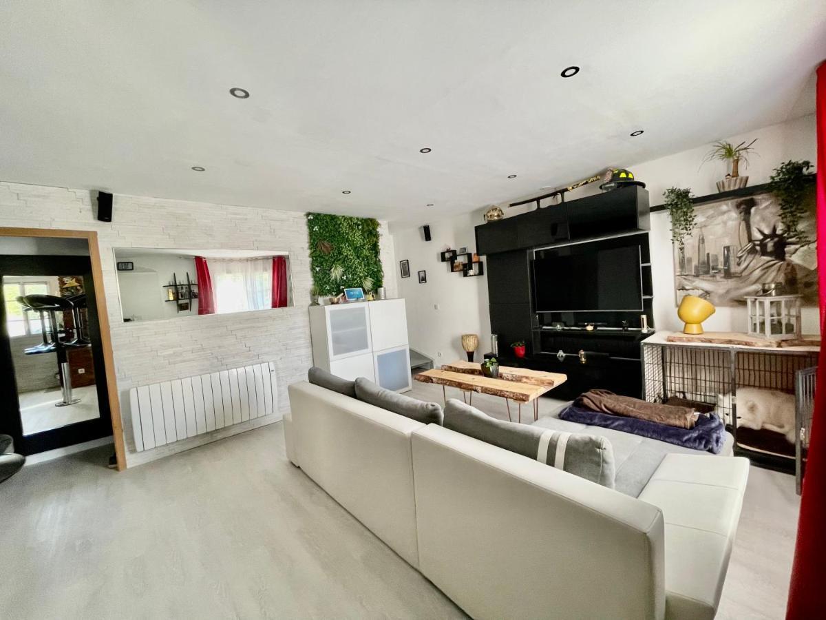 Chambres D'Hotes A Themes A 2,4Km Du Parc Magny-le-Hongre Ngoại thất bức ảnh